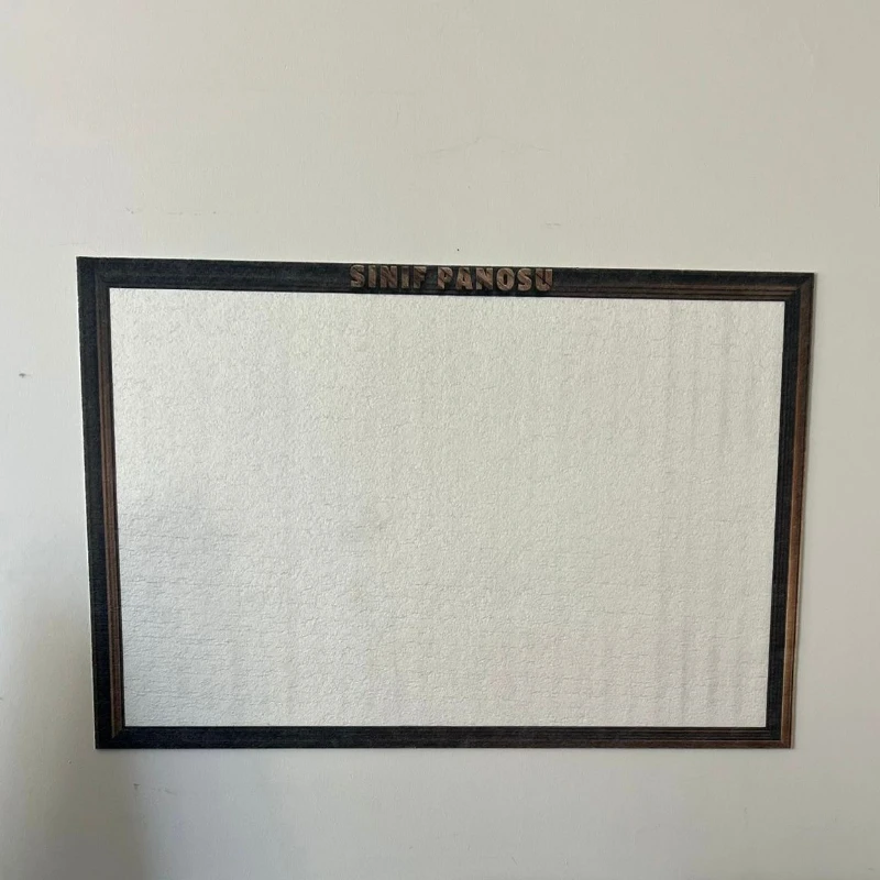 Yapışkanlı Keçe Sınıf Panosu 